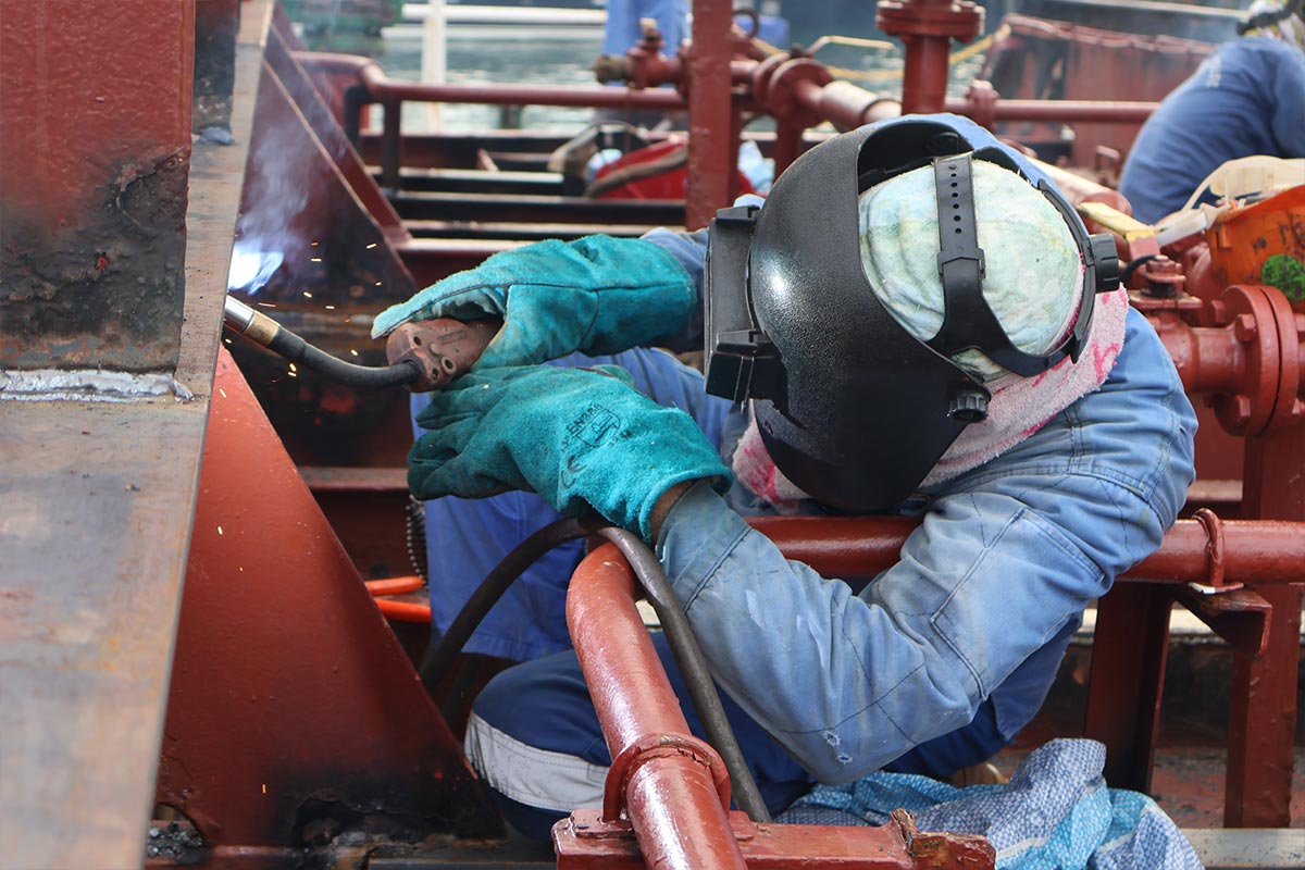 Offshore structural installation and marine steel fabrication works in shipyard environment