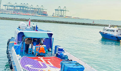 Boat Logistics Services | Crew & Cargo Boat Support